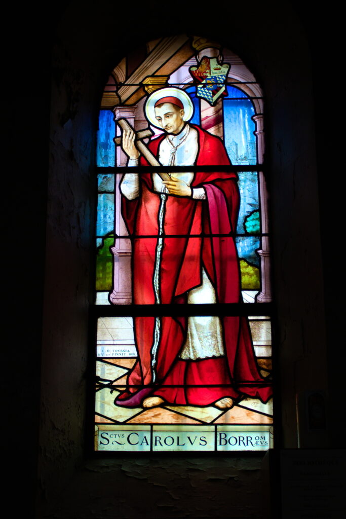 Vitrail de Saint Charles Borromée